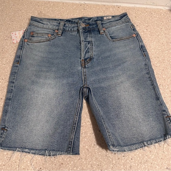 Free People Cut Out Jorts Shorts Blue Button Fly Pacific Blue Wash Size 26 NWT - Picture 6 of 12